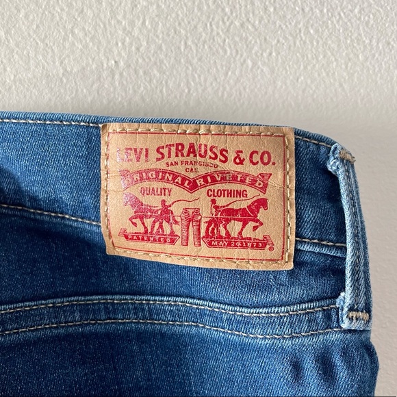 Levi’s Jeans - Picture 9 of 10